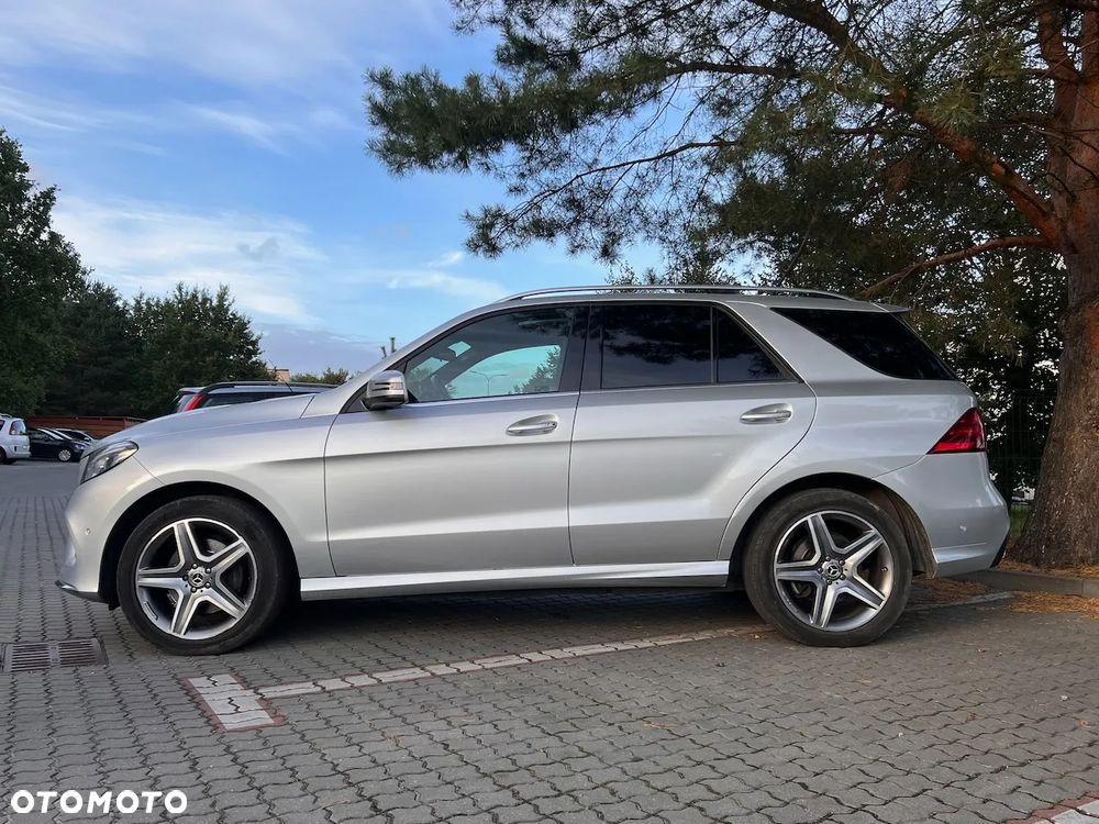 Mercedes-Benz GLE 250 d 4-Matic - 2