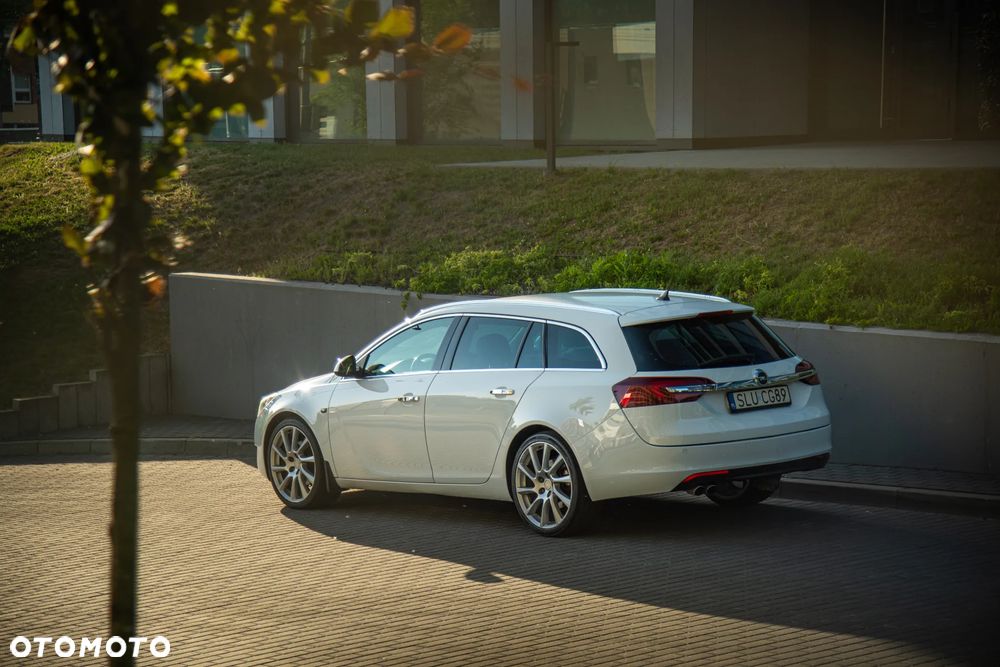 Opel Insignia 2.0 CDTI Cosmo ecoFLEX S&S - 4