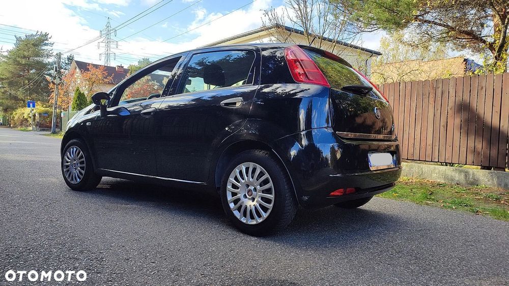 Fiat Grande Punto Actual 1.2 8V Estiva - 7