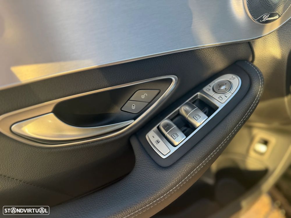 Mercedes-Benz C 300 de AMG Line - 16