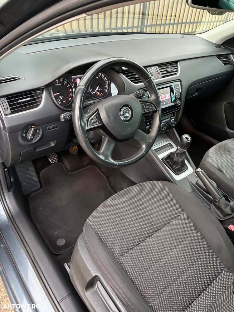 Skoda Octavia - 11