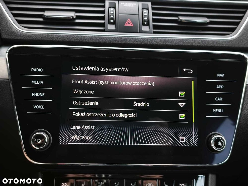 Skoda Superb 1.5 TSI ACT Ambition - 32
