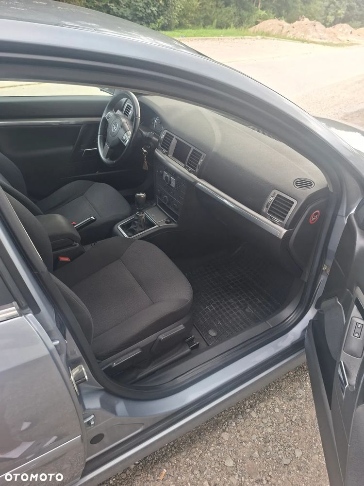 Opel Signum 1.9 CDTI Cosmo - 9