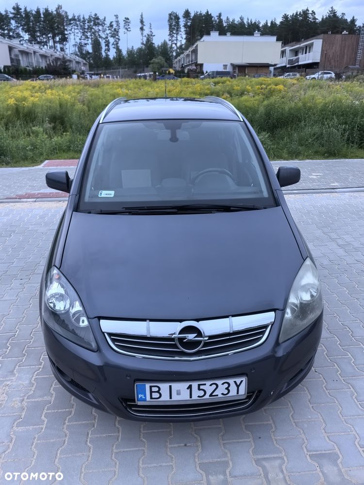 Opel Zafira - 3