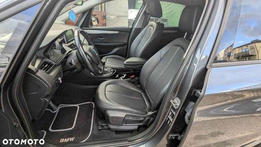 BMW Seria 2 216d Advantage - 15