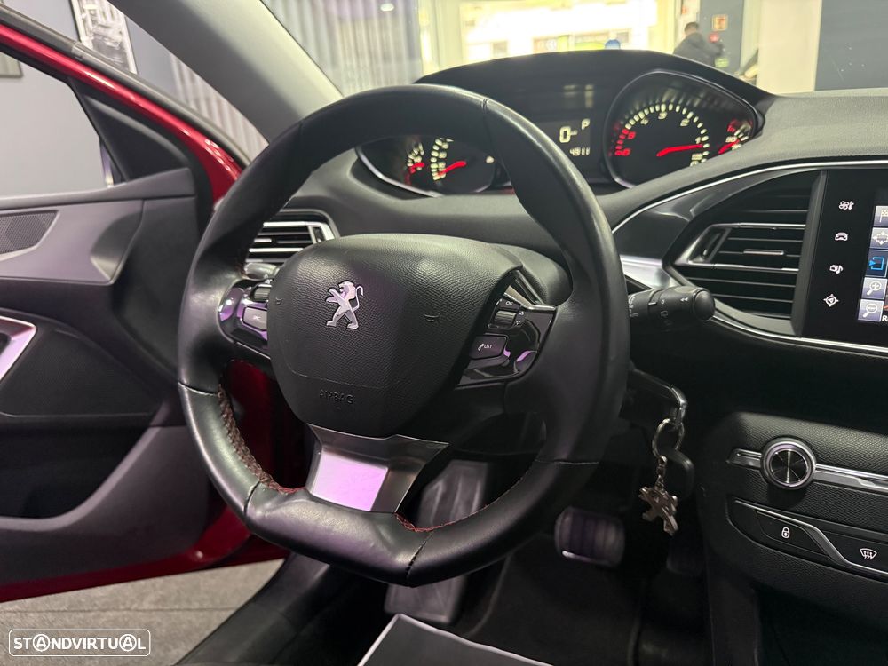 Peugeot 308 BlueHDi FAP 120 EAT6 Stop & Start Active - 21