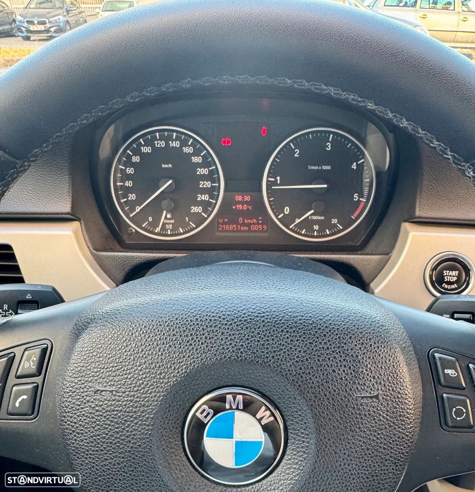 BMW 320 d LifeStyle - 4