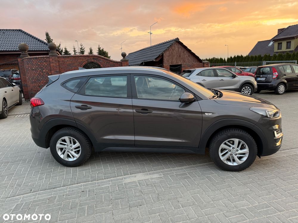 Hyundai Tucson blue 1.6 GDi 2WD Navi - 10