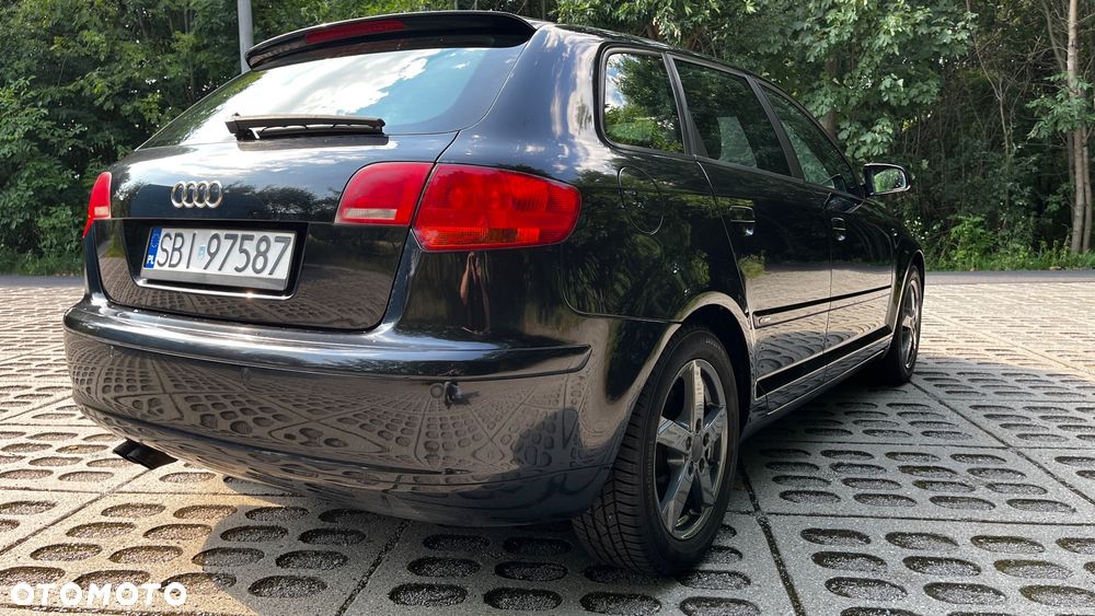 Audi A3 Sportback 2.0 TDI DPF S line Sportpaket (plus) - 5