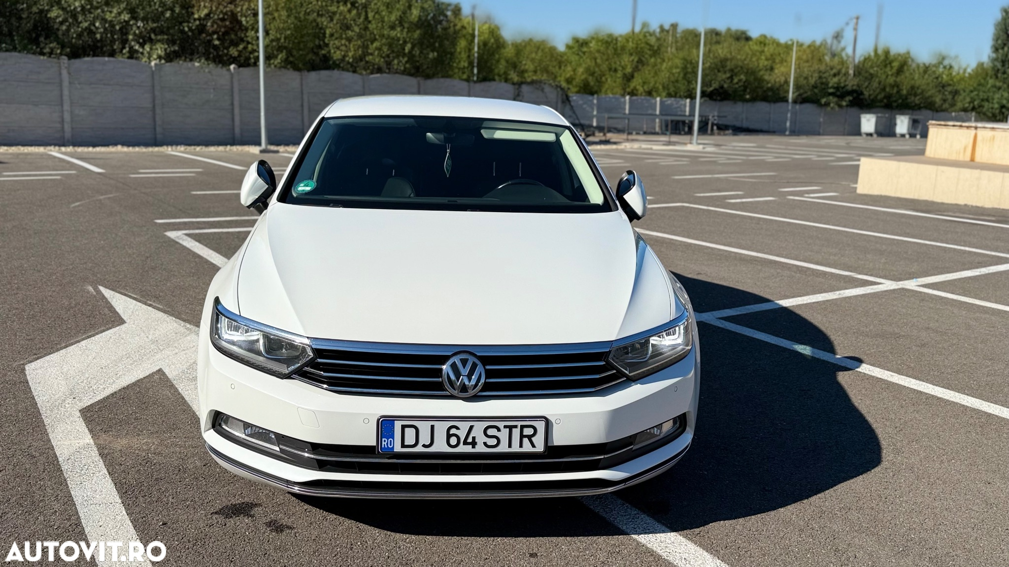 Volkswagen Passat 2.0 BiTDI DSG 4Mot Highline - 2