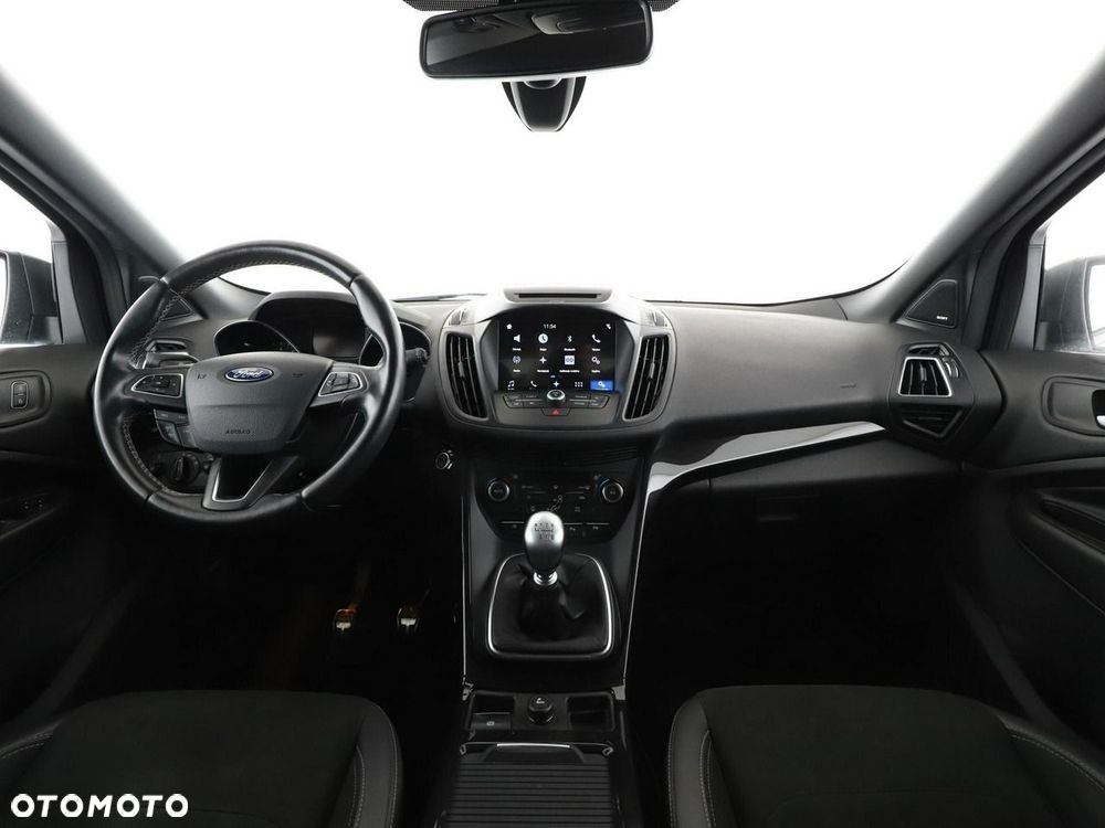 Ford Kuga 1.5 EcoBoost 2x4 ST-Line - 16