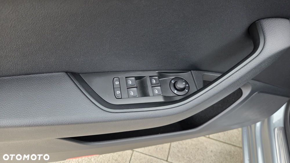 Skoda Superb 1.8 TSI Ambition - 11
