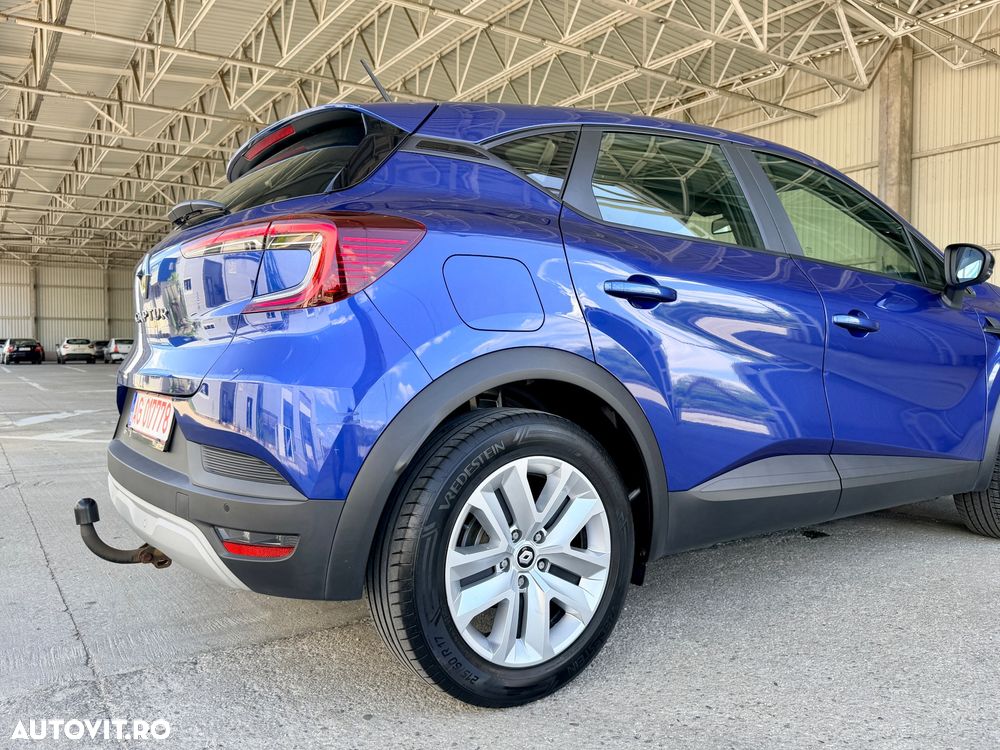 Renault Captur - 31