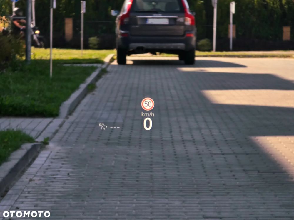 Volkswagen Golf - 21