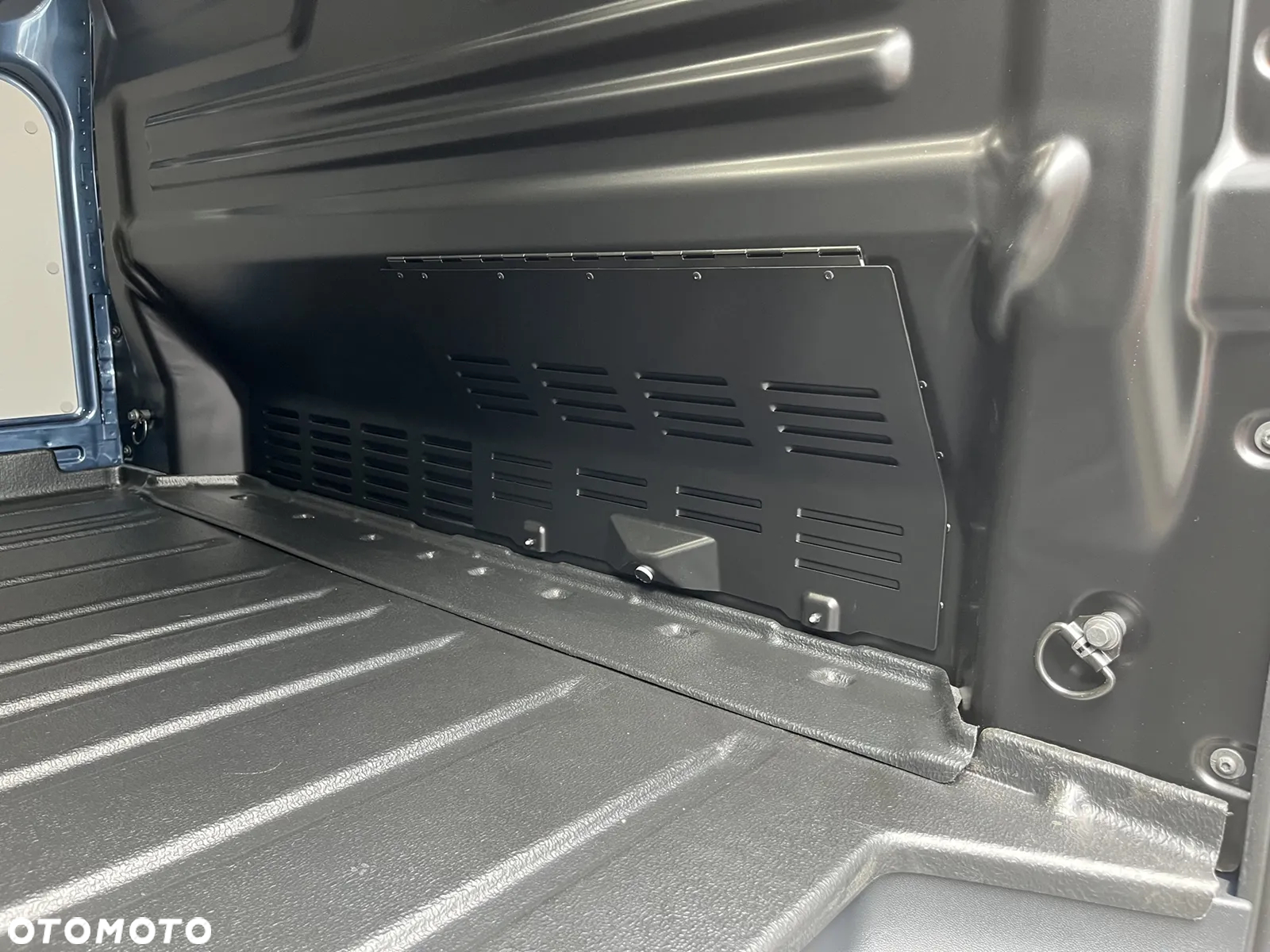 Ford Transit Custom V710 - 10