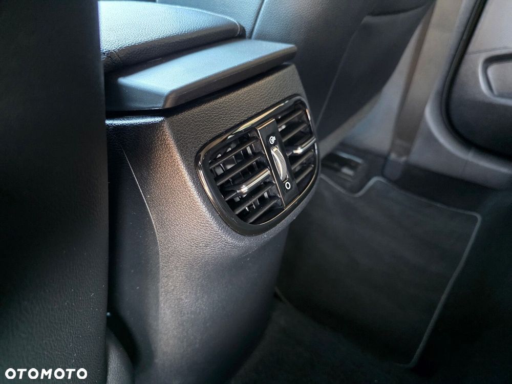 Kia Ceed - 22