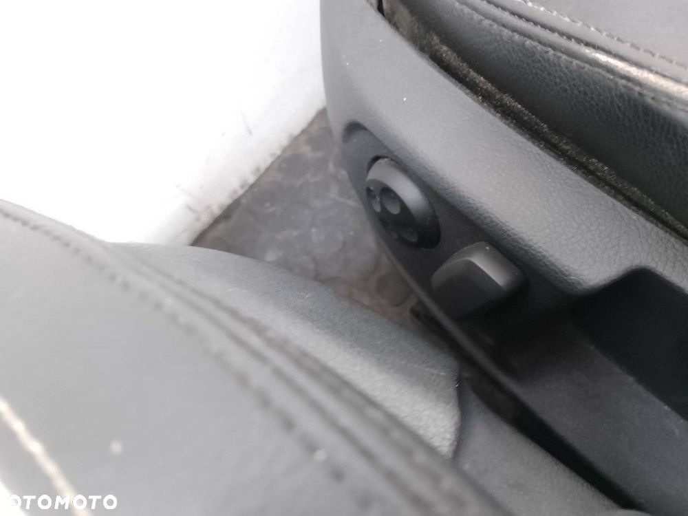 FOTELE KANAPA BOCZKI SKÓRA KOMPLET VW PASSAT CC - 2