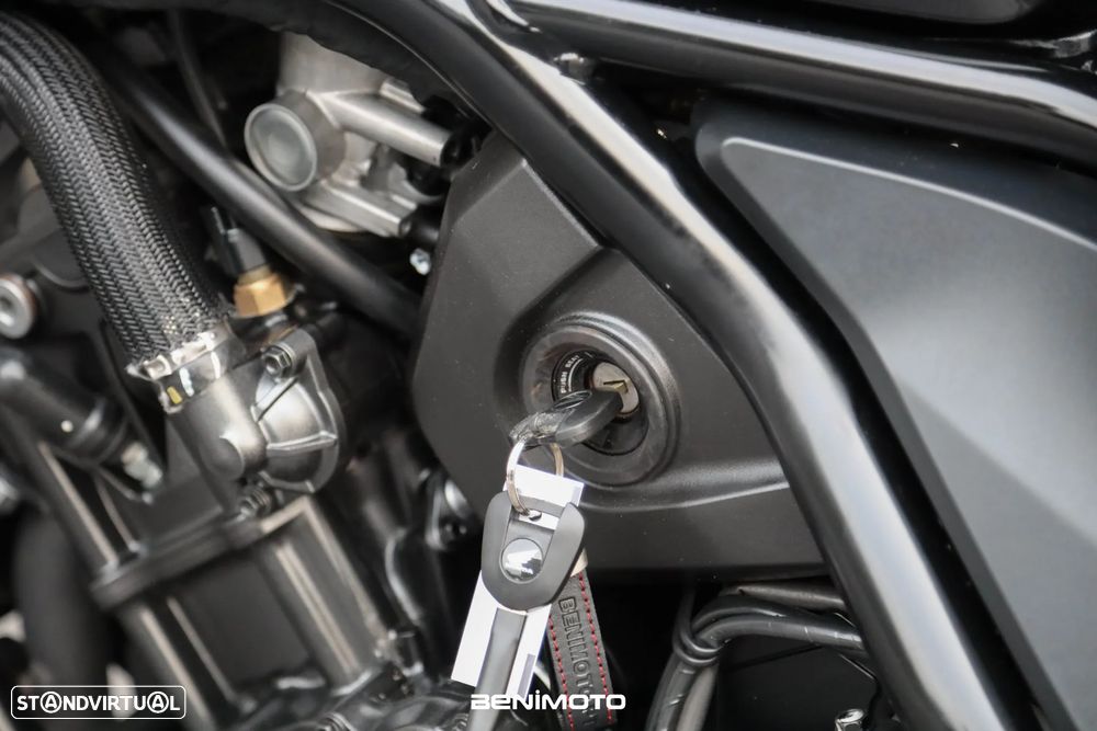 Honda CMX 1100 (Rebel) - 13