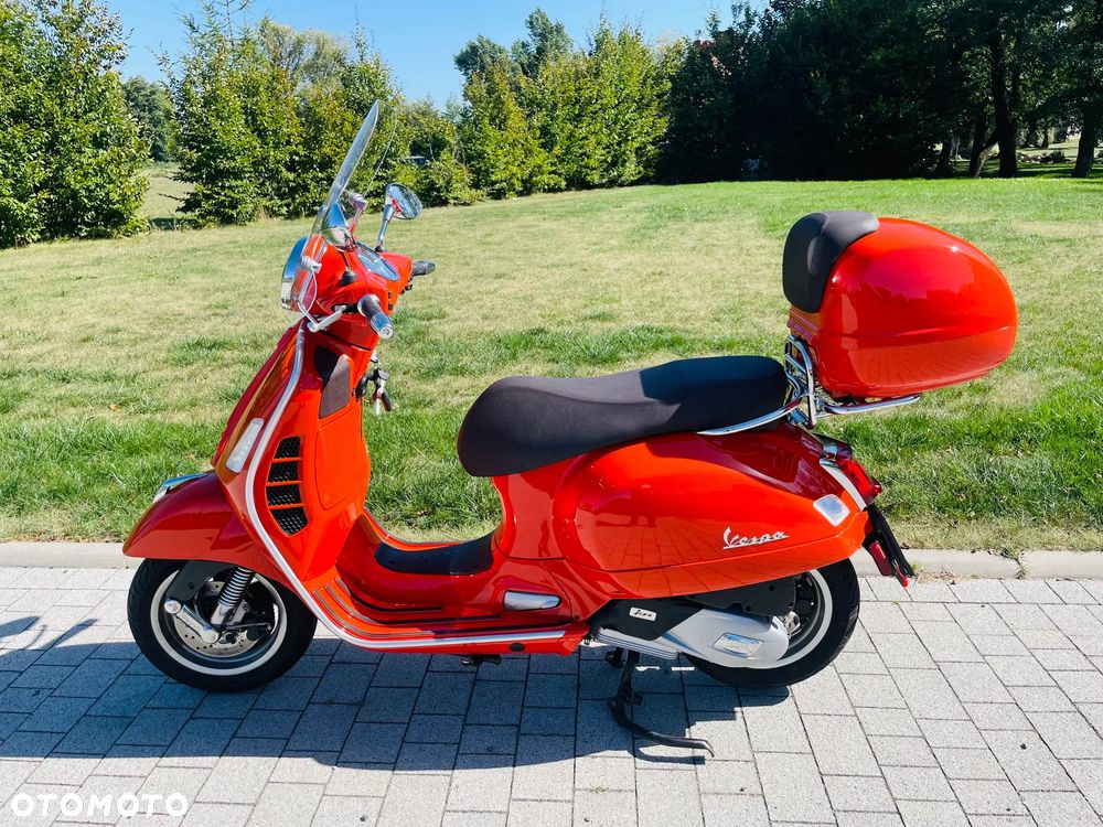 Vespa GTS - 4