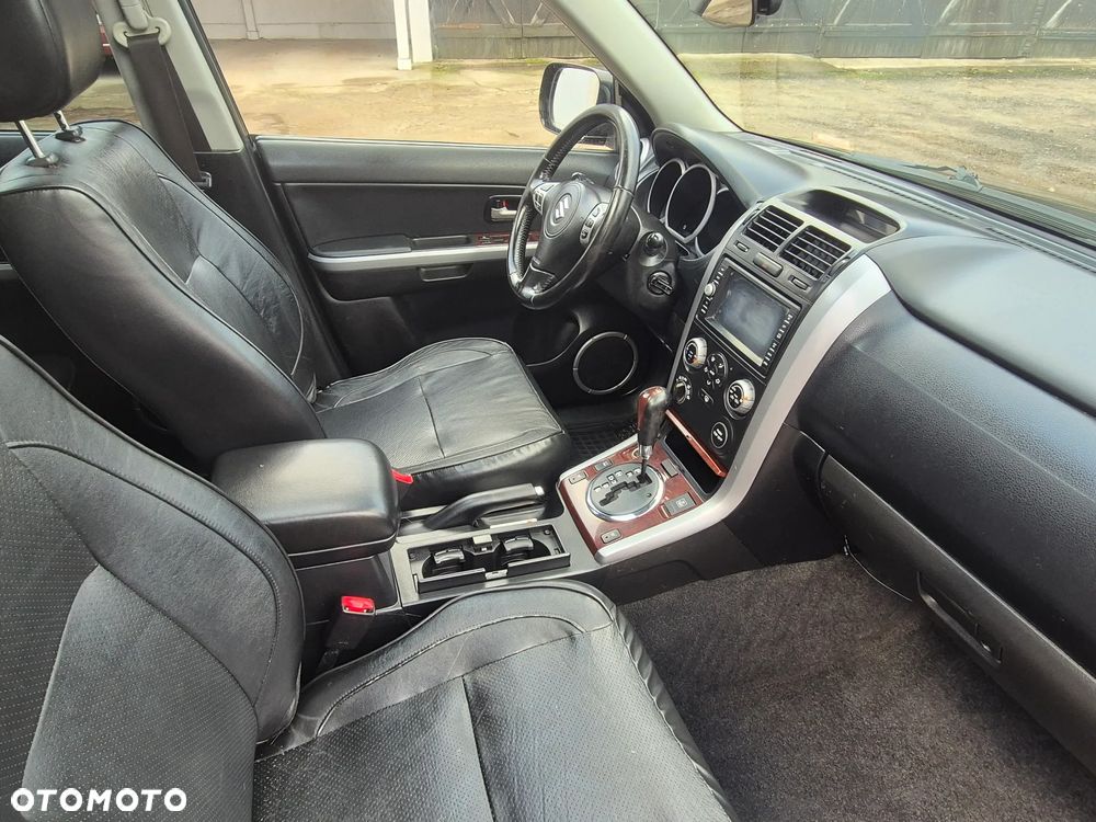 Suzuki Grand Vitara 2.0 Automatik Comfort - 22