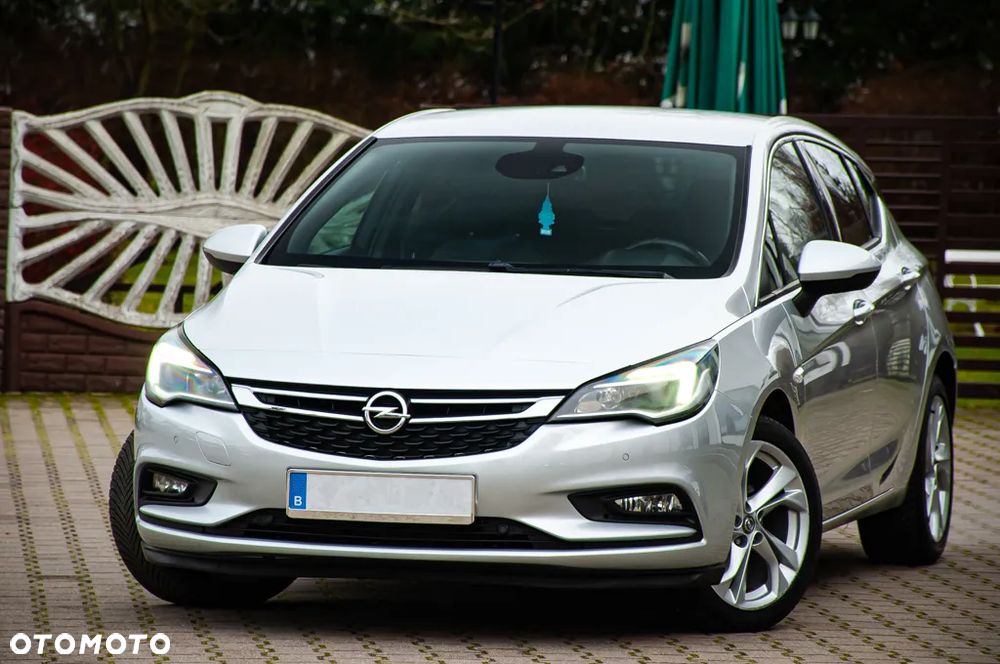 Opel Astra 1.4 Turbo Innovation - 2