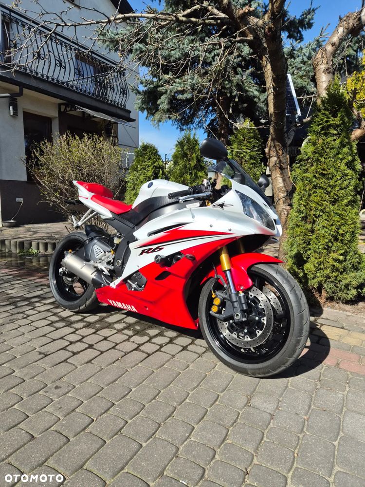 Yamaha R6 - 14