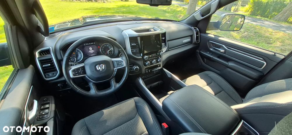 RAM 1500 Crew Cab Shortbed Bighorn - 9