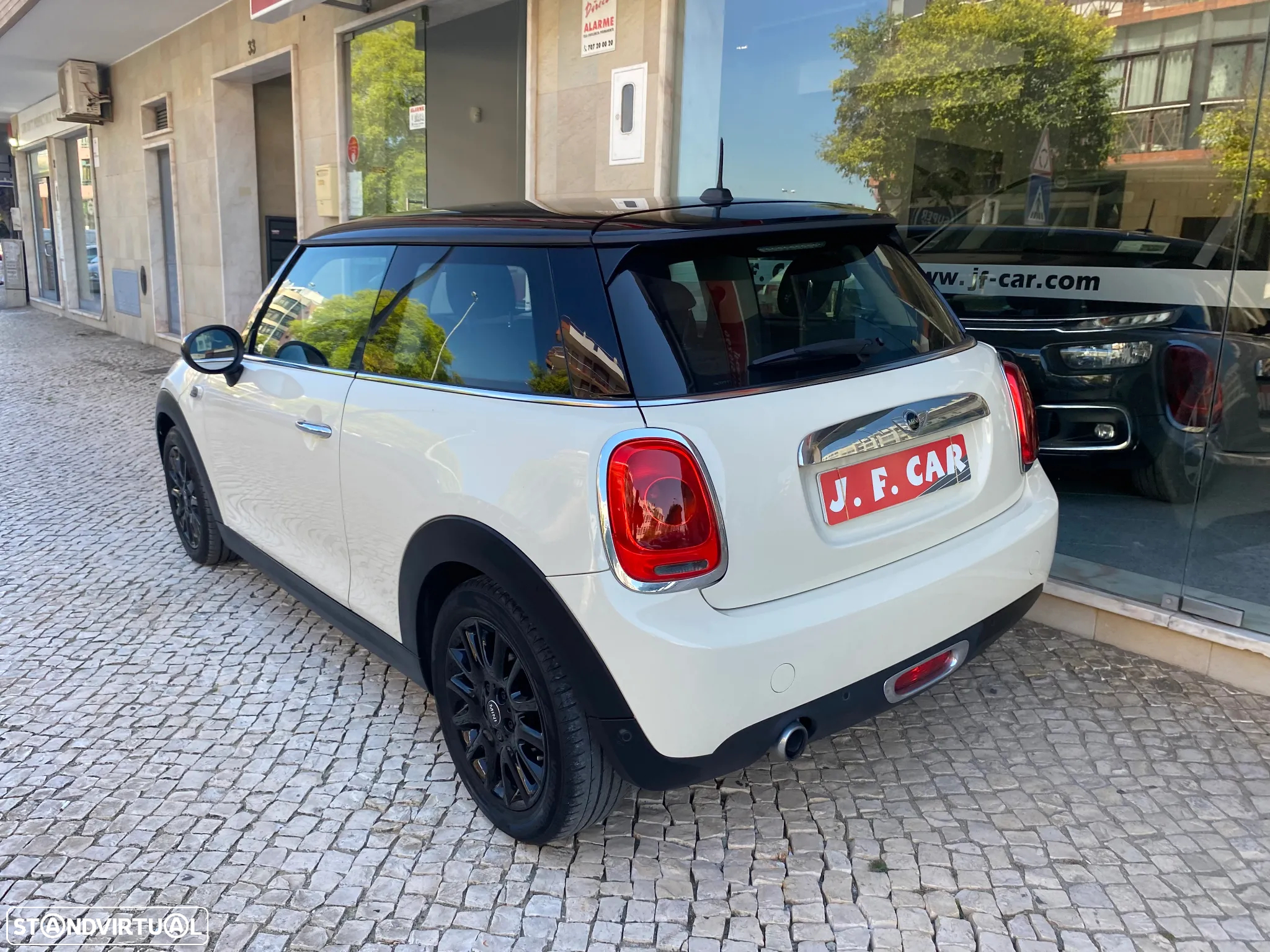 MINI 3 Portas Cooper D Seven Chili - 7