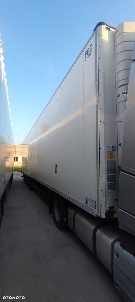Schmitz Cargobull SCB - 7