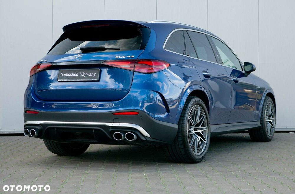 Mercedes-Benz GLC - 9