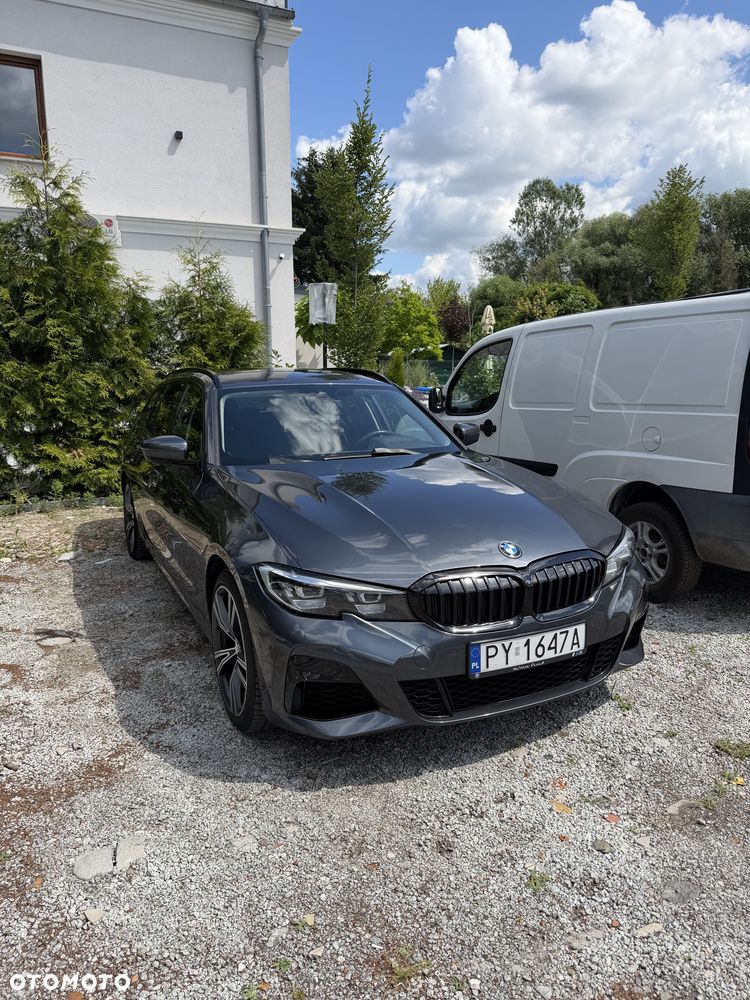 BMW Seria 3 318d mHEV - 1