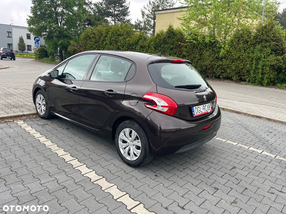 Peugeot 208 95 VTI Allure - 6