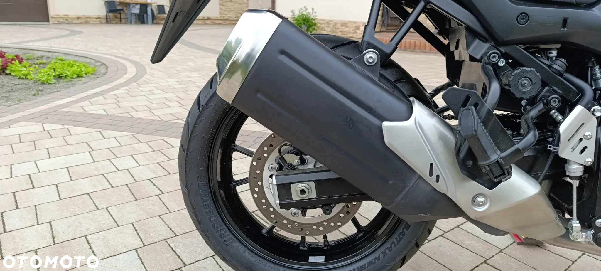Suzuki V-STROM - 23