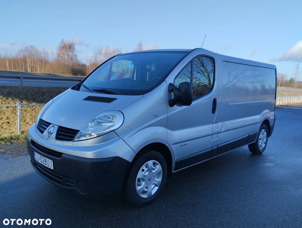 Renault Trafic - 1