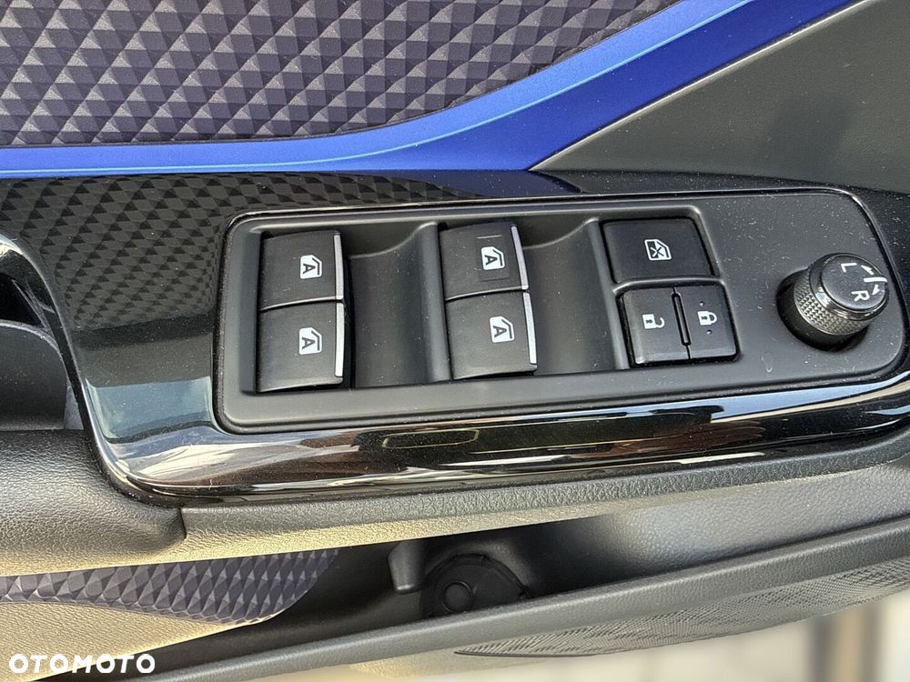 Toyota C-HR 1.8 Hybrid Dynamic - 12