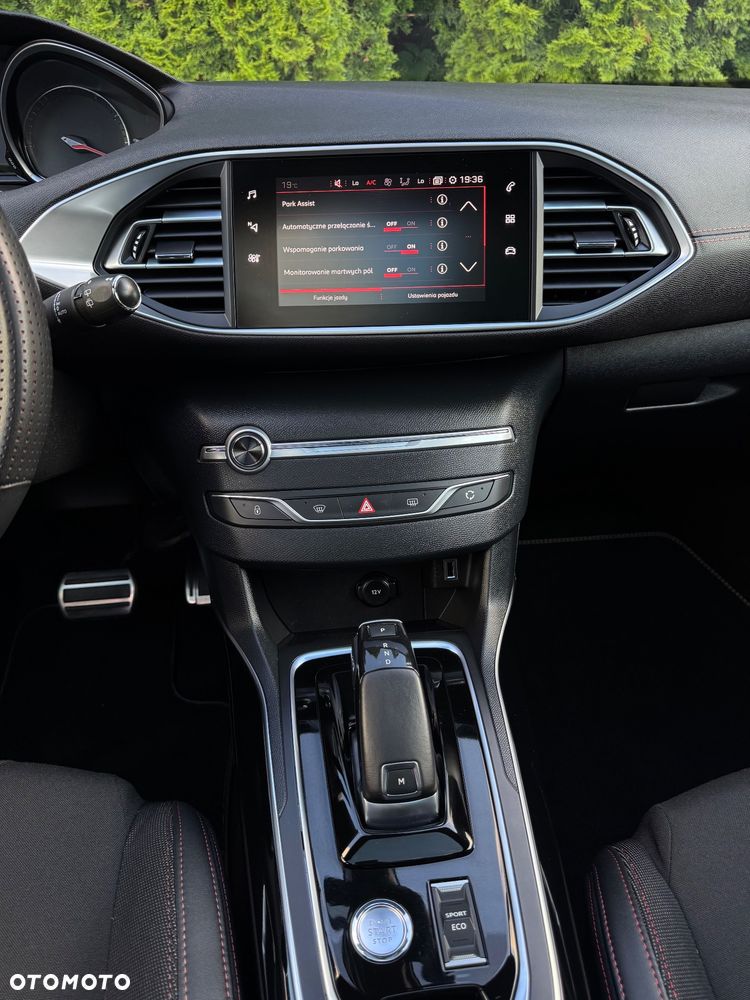 Peugeot 308 PureTech 130 EAT6 Stop & Start GT-Line Edition - 30
