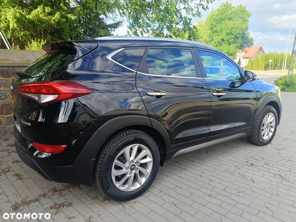 Hyundai Tucson - 4