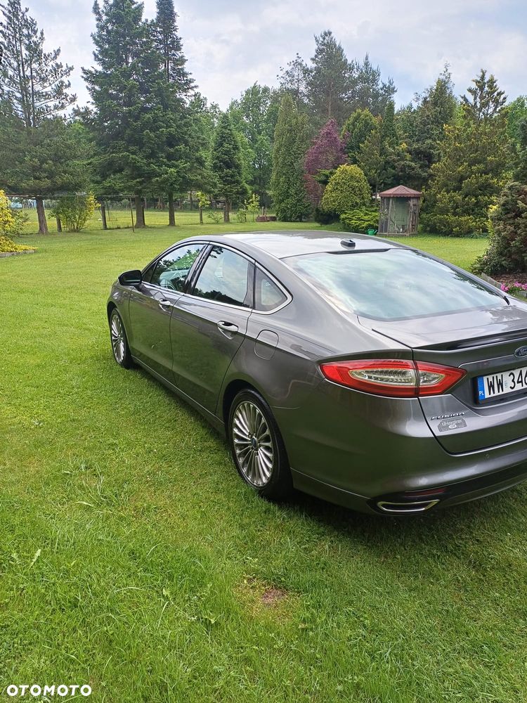 Ford Fusion 2.0 EcoBoost Titanium - 2