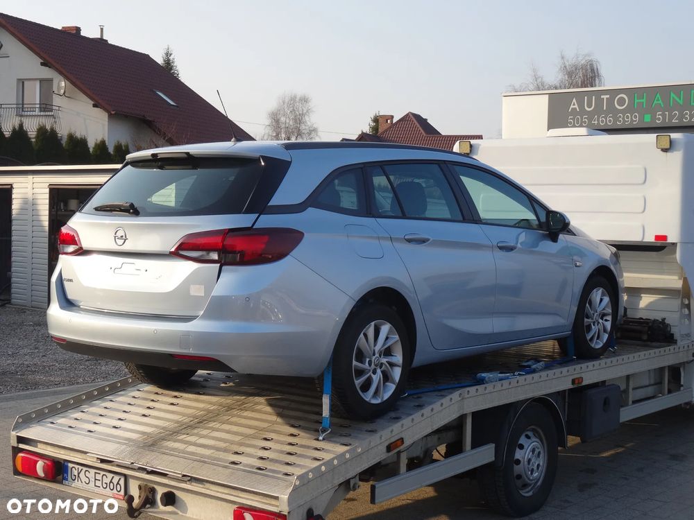Opel Astra - 4