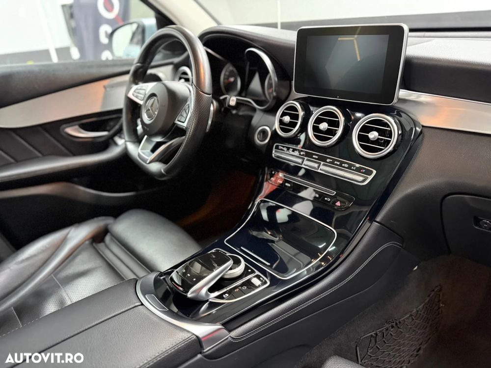 Mercedes-Benz GLC - 15