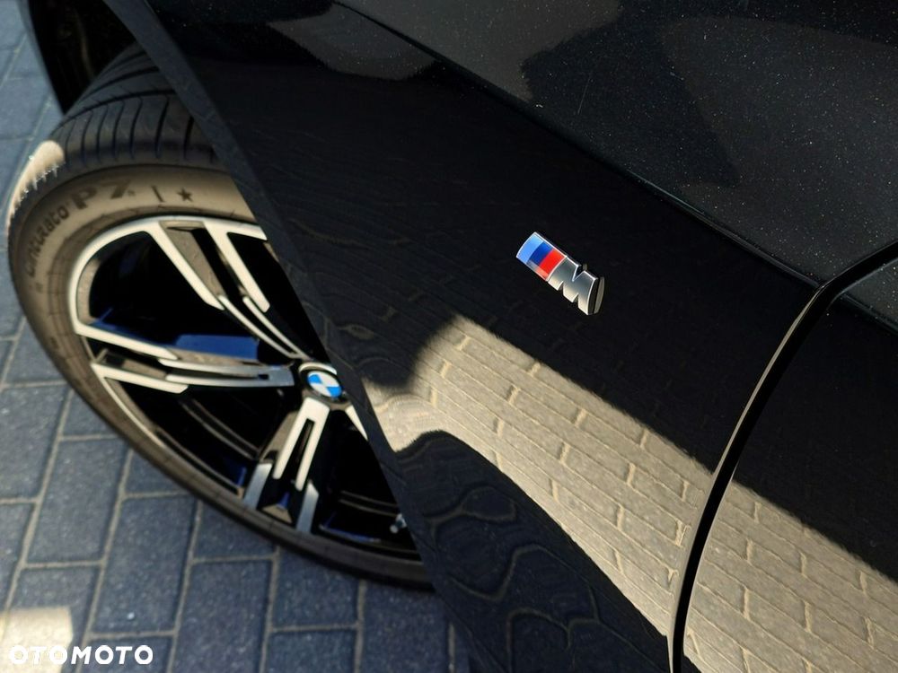 BMW Seria 3 318i M Sport - 11