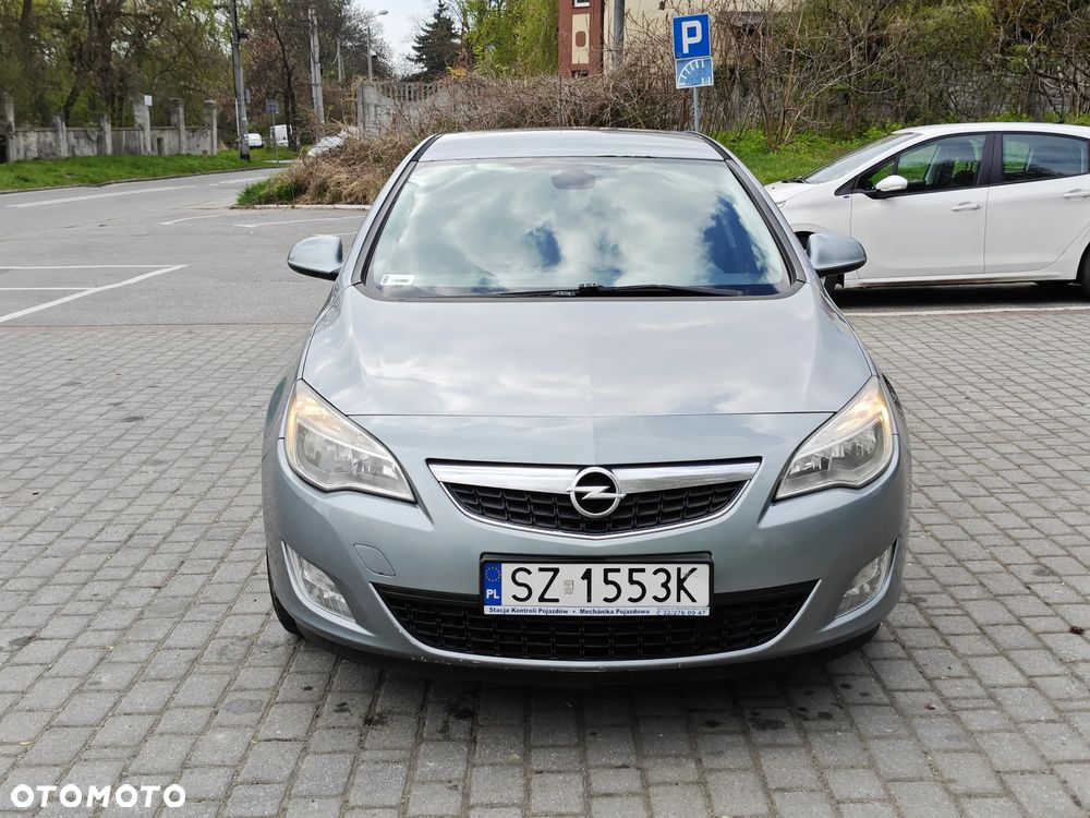 Opel Astra 1.7 CDTI Cosmo - 14