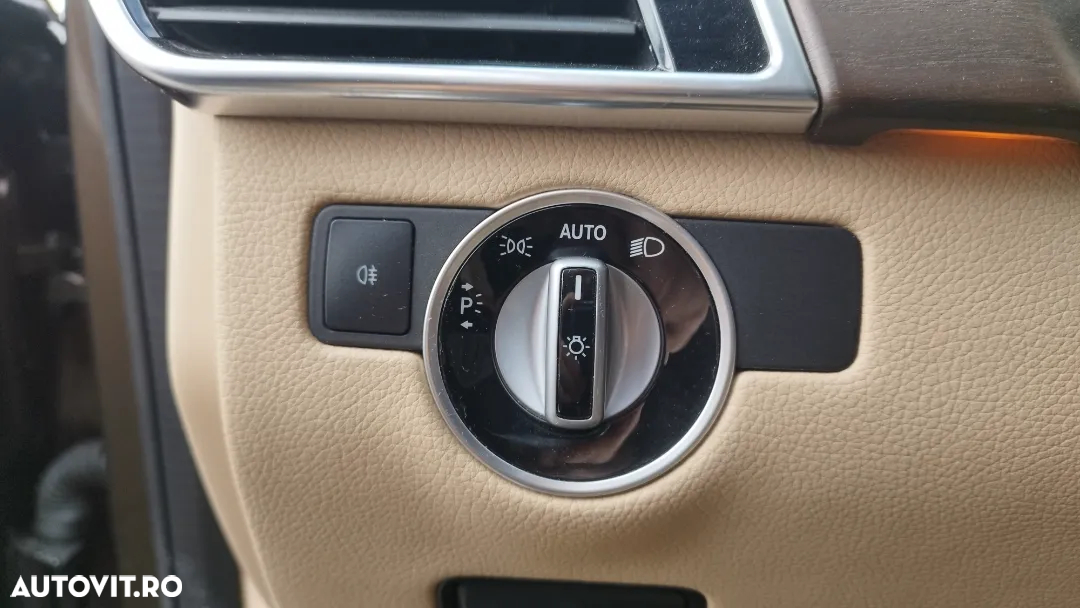 Mercedes-Benz GLE 350 d 4MATIC - 11