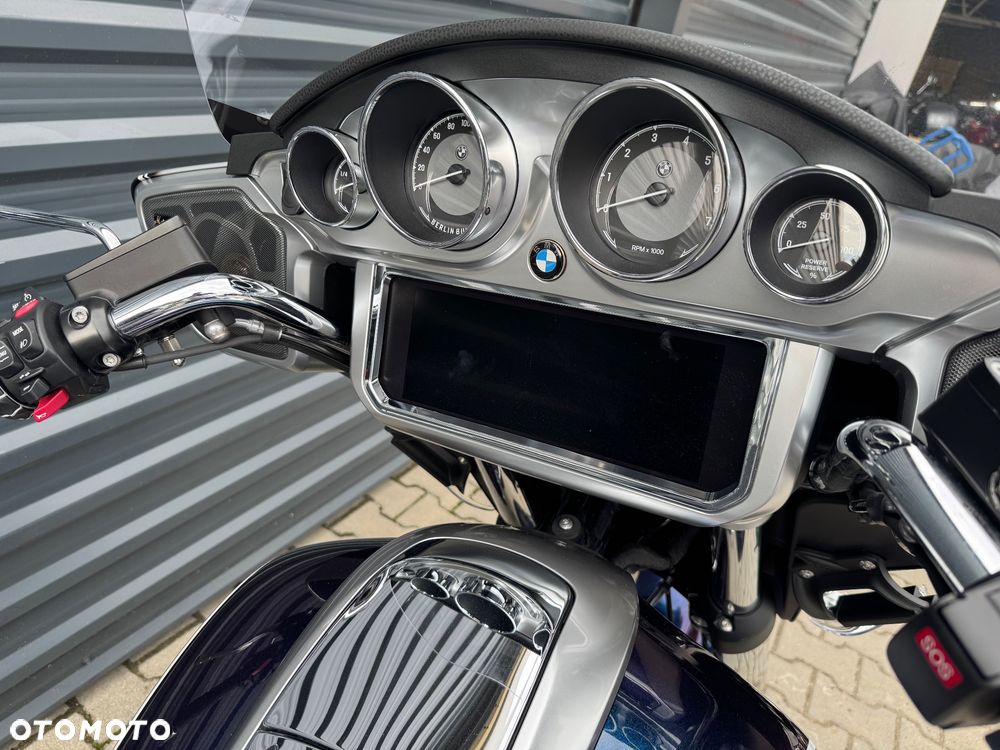 BMW R - 18