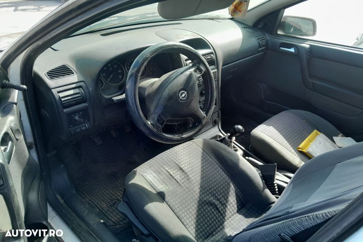Dezmembrez Opel Astra G [1998 - 2009] wagon 5-usi 1.7 DTi MT (75 hp) - 5