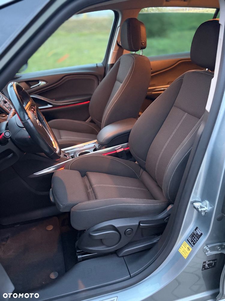 Opel Zafira - 8