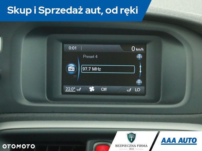 Volvo V40 - 15