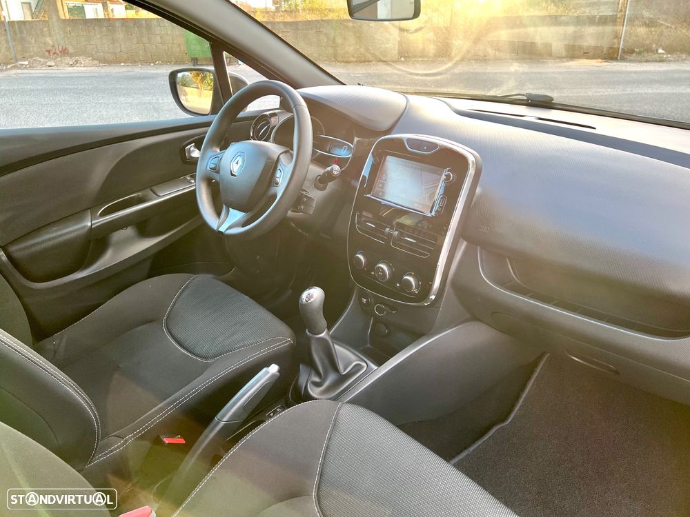 Renault CLIO IV 1.5DCI Dynamique 90CV - NAVI SYSTEM - 27