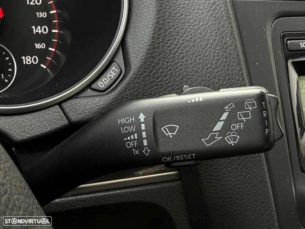 VW Golf - 9