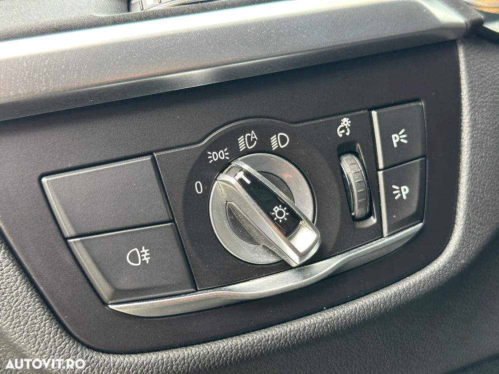 BMW X3 xDrive30e AT PHEV - 37